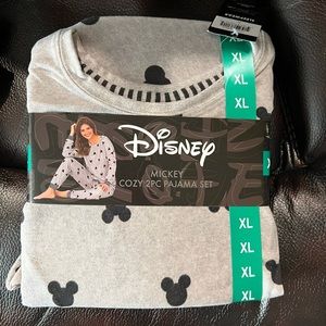 Disney Mickey Gray Women Lounge 2-piece Pajama Set XL NWT